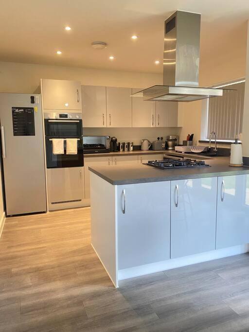 4-Room Detached Furnished Home With Parking Leicester Luaran gambar